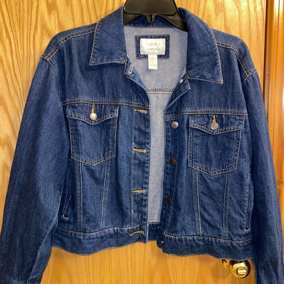 Forever21 dark wash jean jacket - Picture 3 of 5